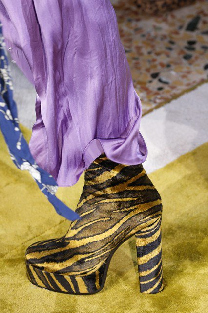 Nagy, őszi cipő-kalendárka - Stílusiskola -  - dior, fashion week, gucci, prada, proenza schouler, rodarte, versace, 