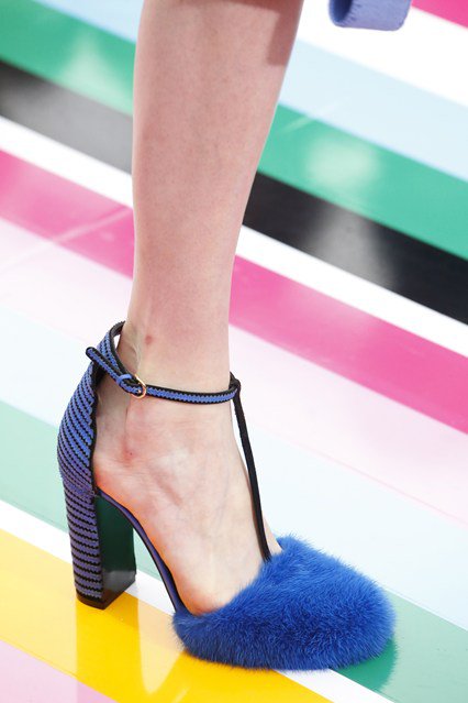 Nagy, őszi cipő-kalendárka - Stílusiskola -  - dior, fashion week, gucci, prada, proenza schouler, rodarte, versace, 