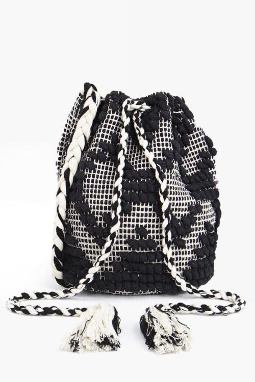 Bazár - Egyedi táskák tavaszra 15.000Ft alatt - DIVAT&STÍLUS - Stílusiskola - bazár, molnár dorka, táskák, 