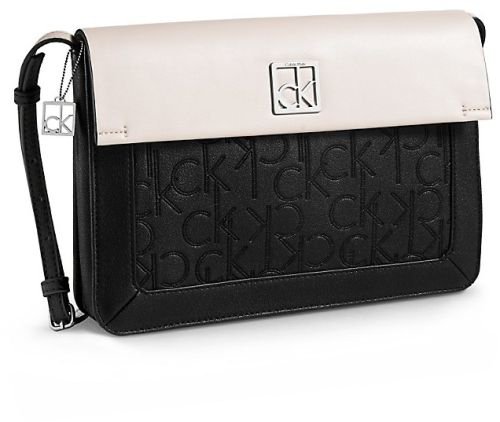 Bazár - Egyedi táskák tavaszra 15.000Ft alatt - DIVAT&STÍLUS - Stílusiskola - bazár, molnár dorka, táskák, 