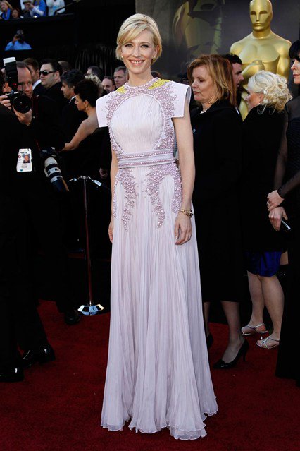 Stílusalbum - Cate Blanchett ma ünnepli 47. születésnapját - Celebrity -  - alexander mcqueen, armani, cate blanchett, dior, john galliano, maison margiela, stílus, 