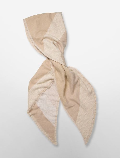 Bazár - Nevetségesen olcsó designer kiegészítők - DIVAT&STÍLUS - Stílusiskola - bazár, kiegészítők, molnar dorka, 