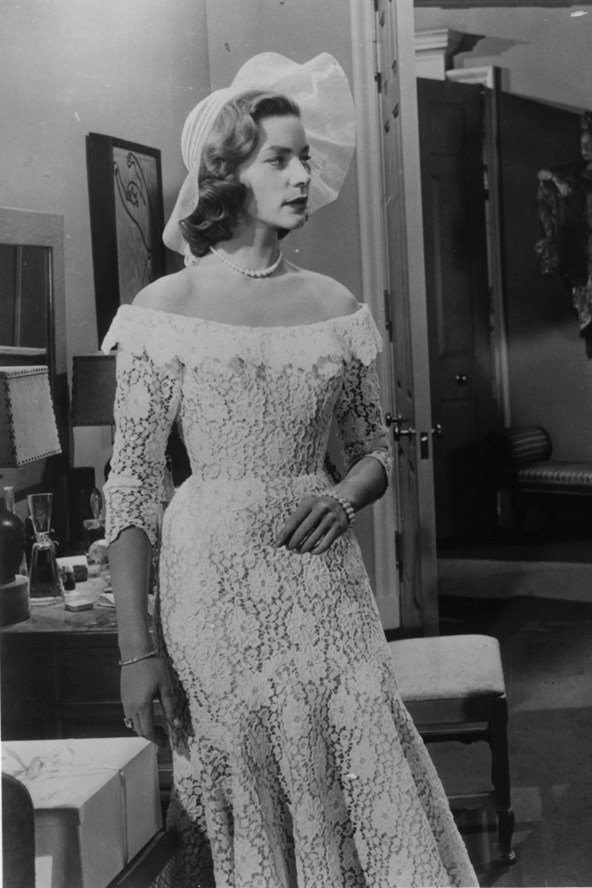 10+1 felejthetetlen menyasszonyi ruha a filmvászonról - Celebrity -  - bazi nagy görög lagzi, carrie bradshaw, csajok háborúja, esküvő, esküvői ruha, gossip girl, kate hudson, nia valdaros, sarah jessica parker, sex és new york, 