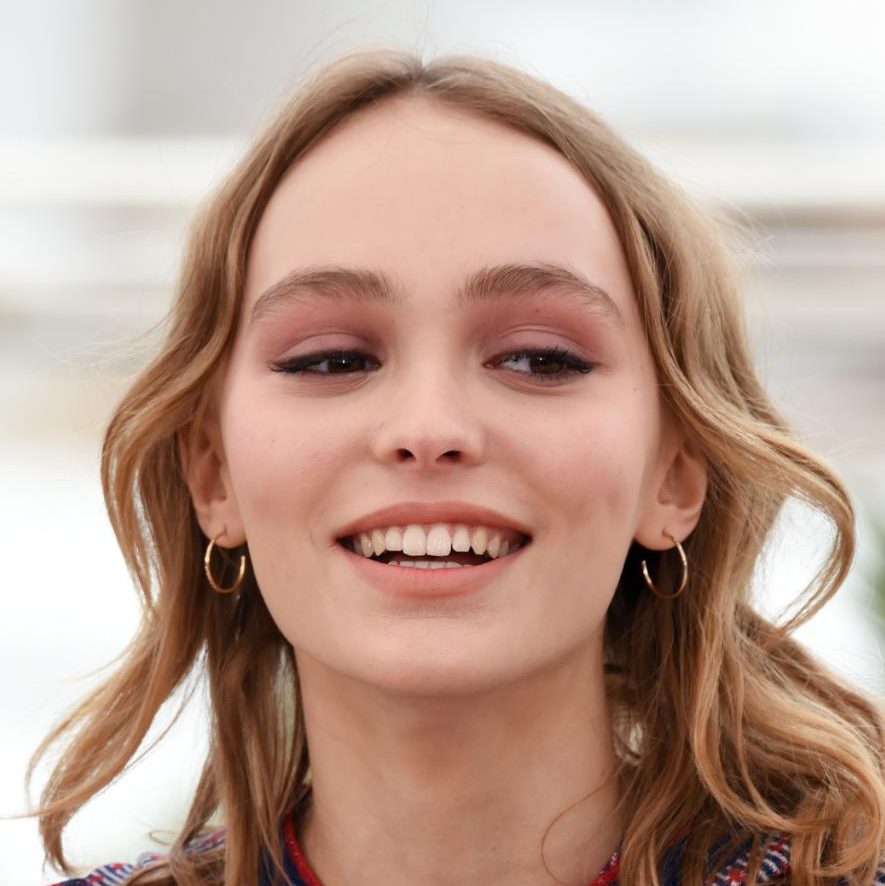 Top 15: A legemlékezetesebb sminkek és frizurák a Cannes-i Filmfesztiválról - SZÉPSÉG - Smink  - blake lively, Cannes, szépség, tavaszi divat, 