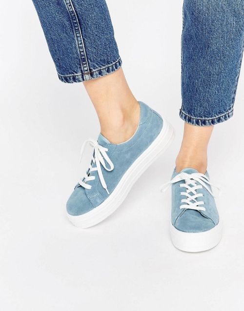 Bazár - Tornacipők nyárra - DIVAT&STÍLUS - Stílusiskola - bazár, cipők, divat, májusra ajánljuk, nyár, stílus, tavaszi divat, tornacipő, 