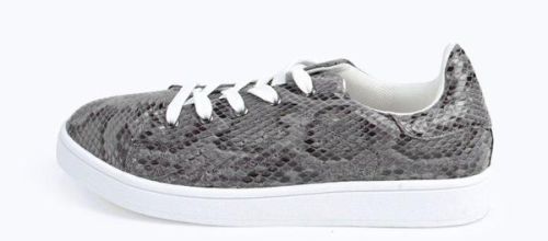 Bazár - Tornacipők nyárra - DIVAT&STÍLUS - Stílusiskola - 