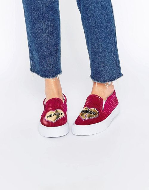 Bazár - Tornacipők nyárra - DIVAT&STÍLUS - Stílusiskola - bazár, cipők, divat, májusra ajánljuk, nyár, stílus, tavaszi divat, tornacipő, 