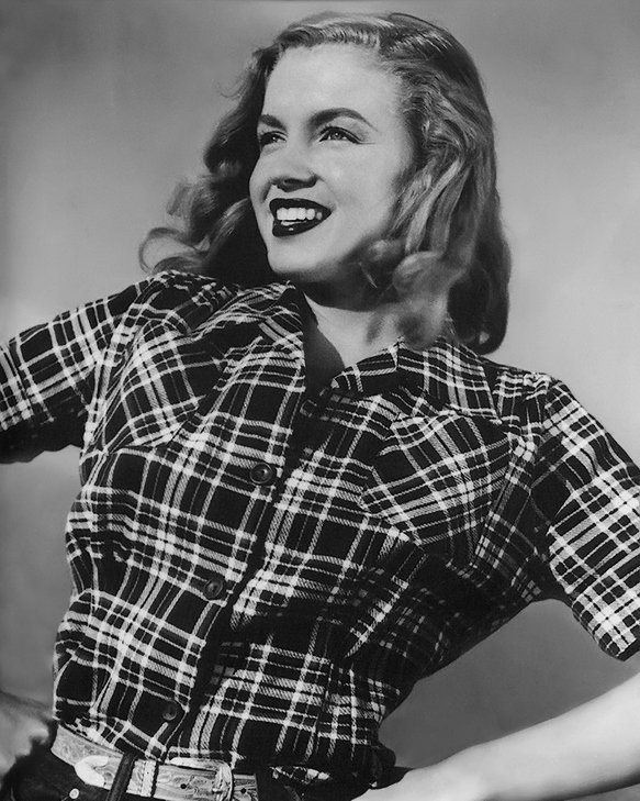 Csak egy kislány vagyok a nagyvilágban, aki próbál találni valakit, akit szerethet - Celebrity -  - arthur miller, cary grant, hollywood, joe dimaggio, júniusra ajánljuk, marilyn monroe, norma jeane, old hollywood, van aki forrón szereti, 