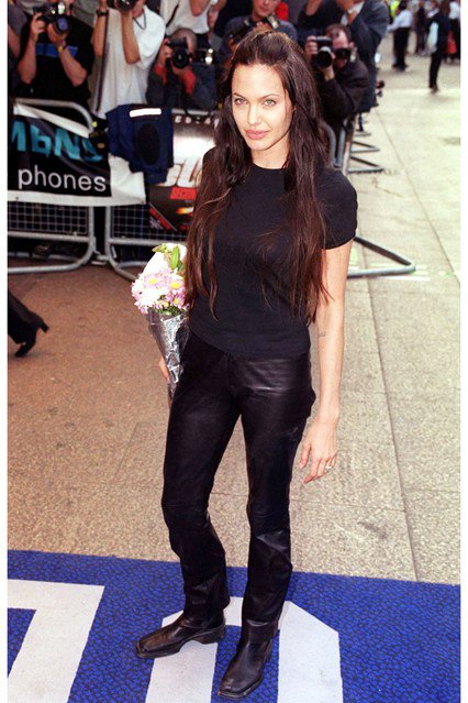 Különbözni jó. Szóval ne akarj megfelelni. - Angelina Jolie 42 - Celebrity -  - angelina jolie, brad pitt, celebrity, hollywood, shiloh jolie-pitt, stílus, stílusalbum, 