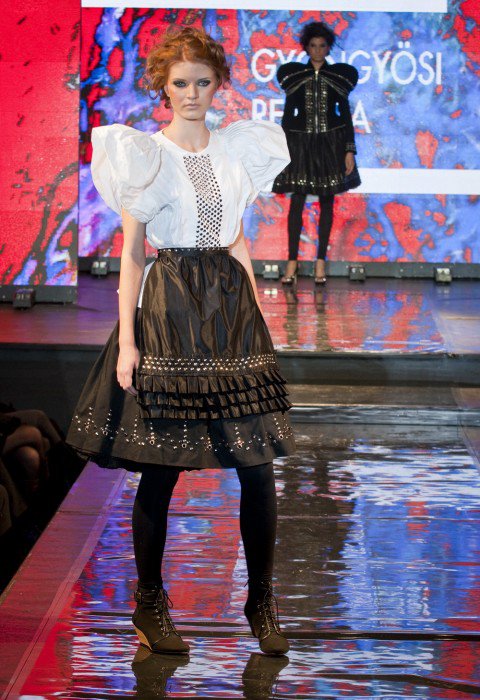 Budapest Fashion Week - Gyöngyösi Renáta - Metallic folklór -  -  - Budapest Fashion Week, divathét, Gyöngyösi Renáta, Metallic folklór, 