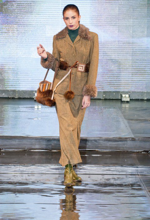 Budapest Fashion Week - Szarka Zsuzsa - Szalag Zsinór Design -  -  - Budapest Fashion Week, divathét, Szarka Zsuzsa, 