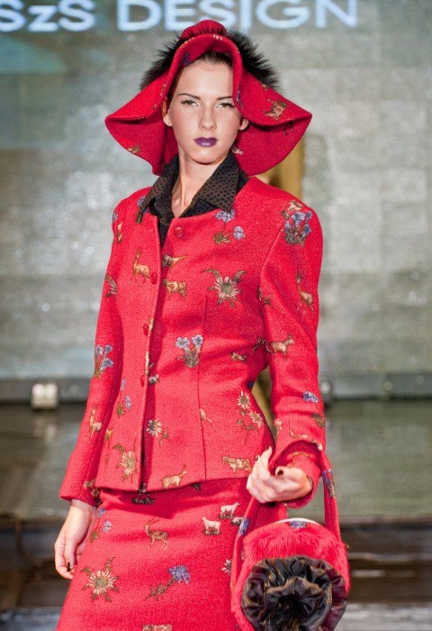 Budapest Fashion Week - Szarka Zsuzsa - Szalag Zsinór Design -  -  - Budapest Fashion Week, divathét, Szarka Zsuzsa, 