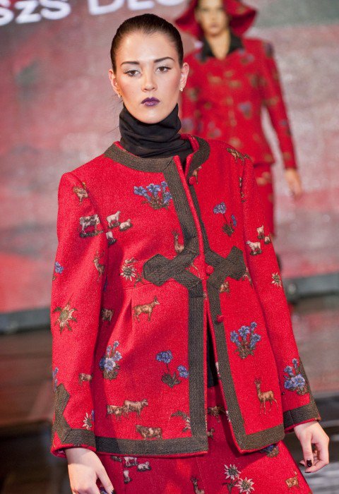 Budapest Fashion Week - Szarka Zsuzsa - Szalag Zsinór Design -  -  - Budapest Fashion Week, divathét, Szarka Zsuzsa, 