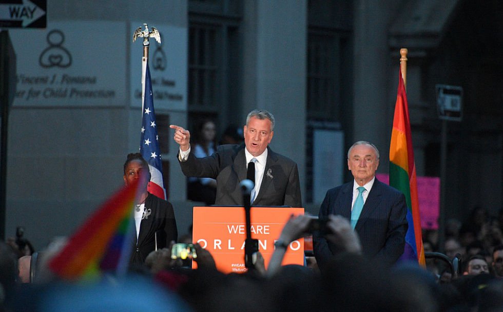 Az orlandói mészárlás emlékére - STYLENEWS - Aktuális - áldozat, franciaország, homofóbia, orlando, orlando lovoldozes, orlando shooting, orlando victims, párizs, terrorizmus, usa, 