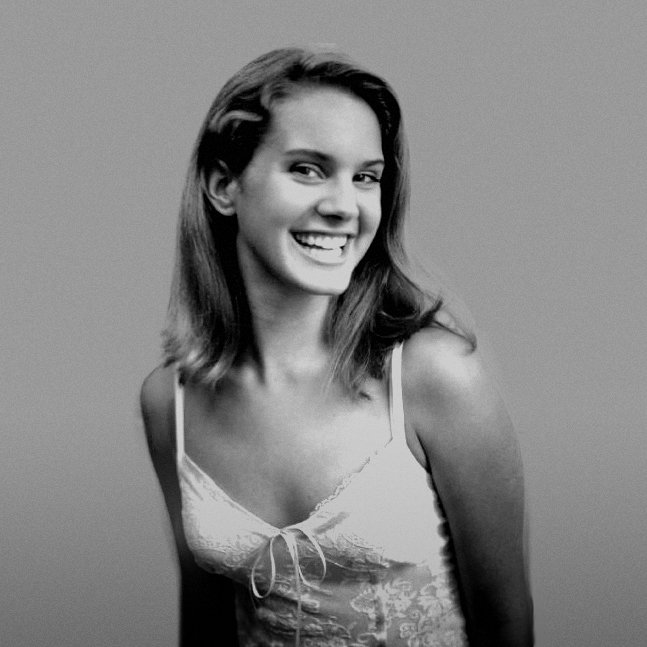 Az a szerelem, amikor valaki más boldogsága fontosabb, mint a sajátod - Lány a film noirból - Celebrity -  - cannes, énekesnő, film noir, grammy, grammy díj, holly madison, hollywood, hollywood undead, lana del rey, tehetség, 