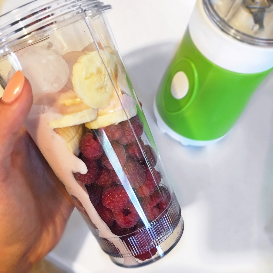 Nagyon málnás smoothie recept Lilitől - STYLELIFE - Gasztronómia - egészség, gyümölcsök, málna, smoothie, smoothie receptek, 