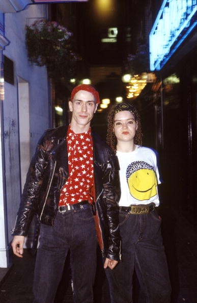 Ezt viselték az emberek, amikor te (meg az anyukád, meg a nagymamád) születtél - DIVAT&STÍLUS - Stílusiskola - divat, divatos ruhák, divatrend, divattervező, nadrágkosztüm, nadrágkosztümök, stílus, streetstyle, trend, 