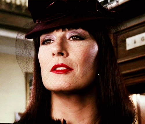 Az Addams Family Morticiája - Anjelica Houston 65 éves - Celebrity -  - 