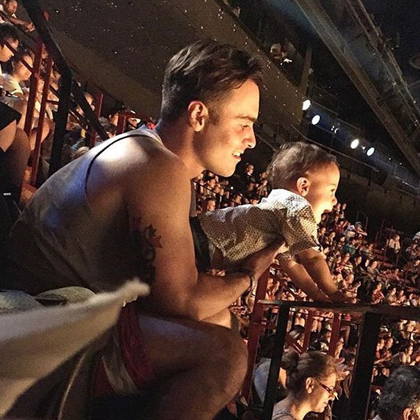 Top 10: Az Instagram legszexibb apukái - STYLENEWS - Aktuális - apukák, Disneyland, Instagram, 