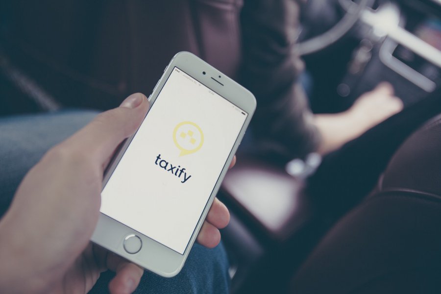 Nemzetközi taxisvállalat áll az UBER helyére Pesten - Aktuális -  - taxify, uber, 