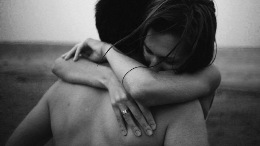 Miért vágyunk arra, aki elérhetetlen? - KERESD A NŐT  - Lélekhangok - félelmek, szerelem, viszonzatlan, 