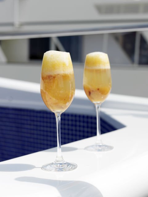 5 pezsgőkoktél recept, aminek nem fogsz tudni ellenállni - Gasztronómia -  - bellini, bellini koktél, 