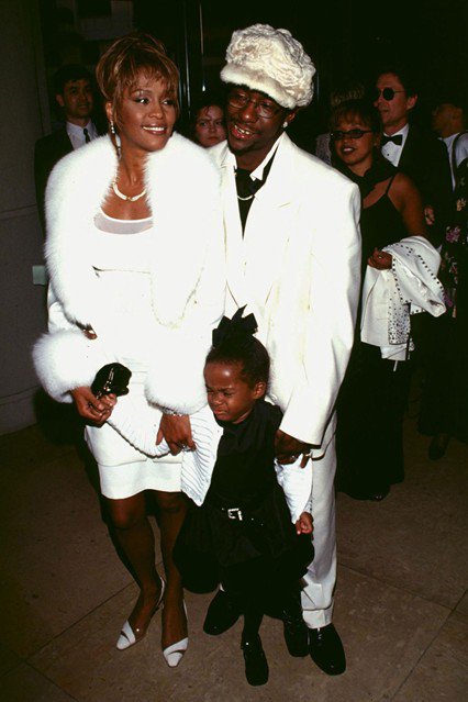 53 éves lenne Whitney Houston - Celebrity -  - bobbi brown, bobbi kristina, grammy díj, in memoriam, whitney houston, 