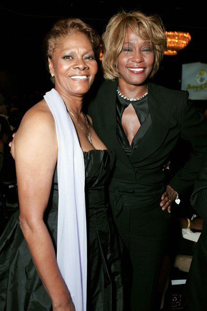 53 éves lenne Whitney Houston - Celebrity -  - bobbi brown, bobbi kristina, grammy díj, in memoriam, whitney houston, 
