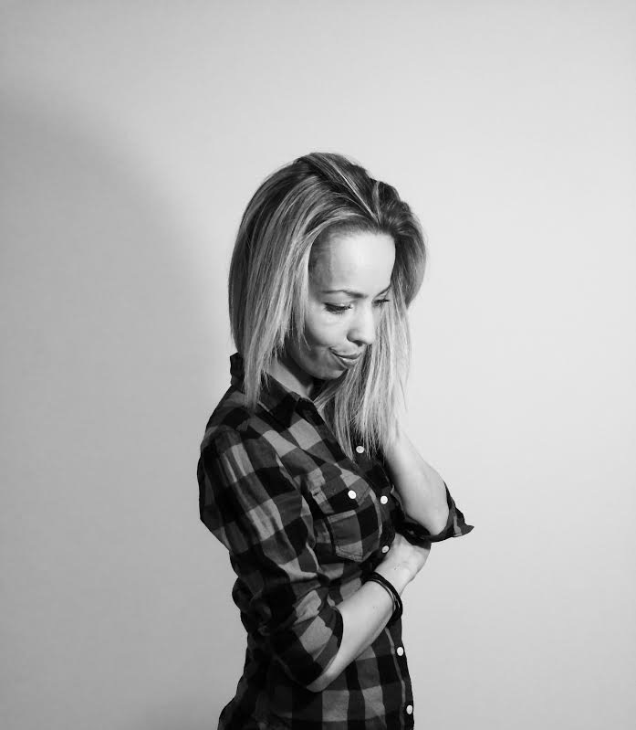 Szerkesztői levél: Félünk érezni, félünk a csalódástól, félünk szeretni és legfőképpen félünk élni. - KERESD A NŐT  - Lélekhangok - boldogság, félelem, mounaji barbi, önbizalom, szerkesztői levél, 