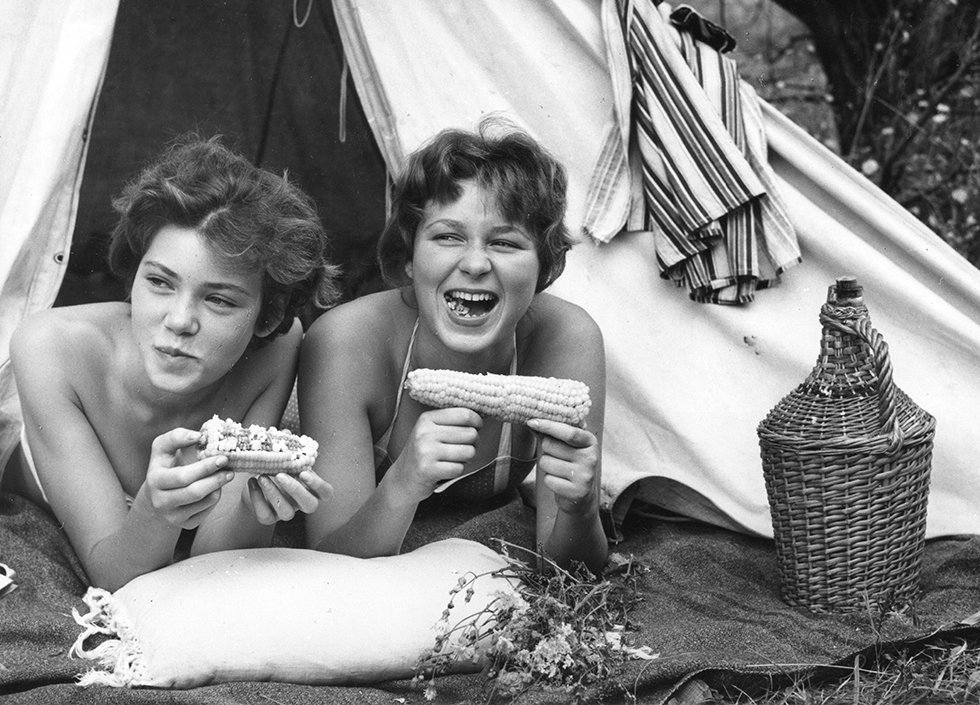 „Nekem a Balaton a Riviéra…” – Retro képek a balatoni nyárról - STYLENEWS - Aktuális - Balaton, magyar tenger, nyár, 