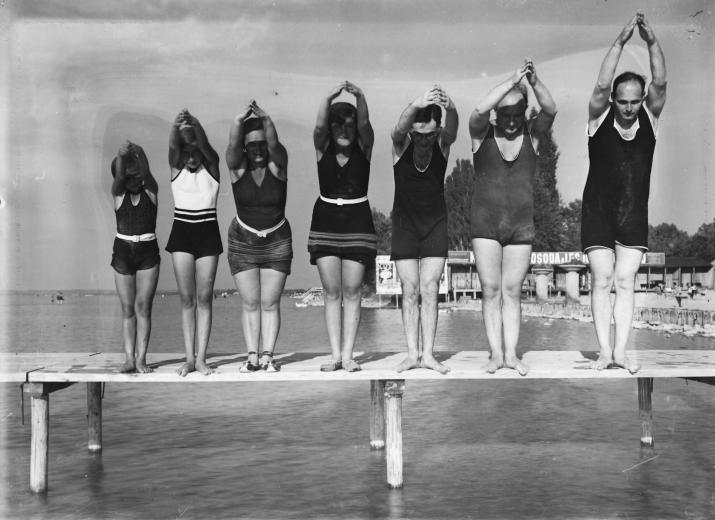 „Nekem a Balaton a Riviéra…” – Retro képek a balatoni nyárról - STYLENEWS - Aktuális - Balaton, magyar tenger, nyár, 