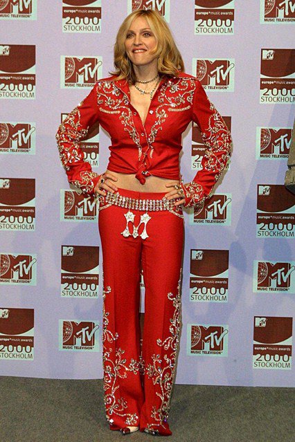 Provokatív. Pimasz. Profi. - Boldog születésnapot Madonna! - Celebrity -  - guy ritchie, madonna, madonna 2016, madonna frozen, madonna gyerekei, madonna vogue, 