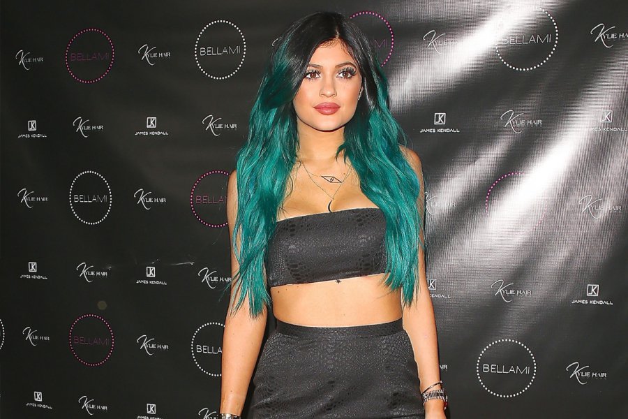 Kylie Jenner hajevolúciója - DIVAT&STÍLUS - Celebrity - celebrity, hajak, kylie jenner, stílus, 