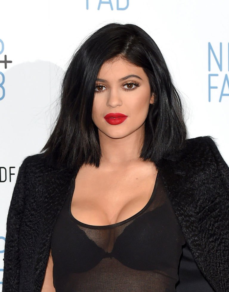 Kylie Jenner hajevolúciója - DIVAT&STÍLUS - Celebrity - celebrity, hajak, kylie jenner, stílus, 