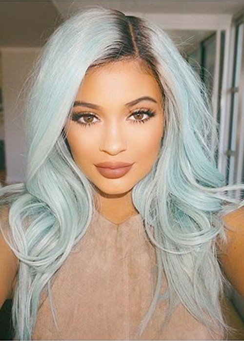 Kylie Jenner hajevolúciója - DIVAT&STÍLUS - Celebrity - celebrity, hajak, kylie jenner, stílus, 