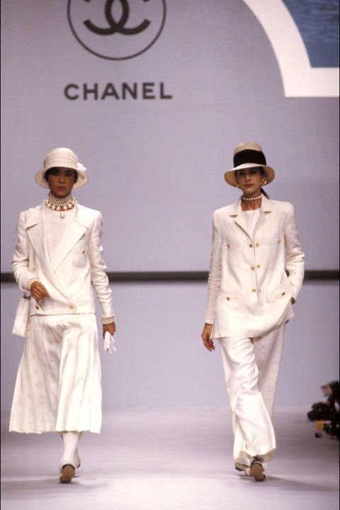 40 felejthetetlen Chanel-pillanat - 133 éve született Coco Chanel - Stílusiskola -  - chanel, coco chanel, couture, karl lagerfeld, ready to wear, 