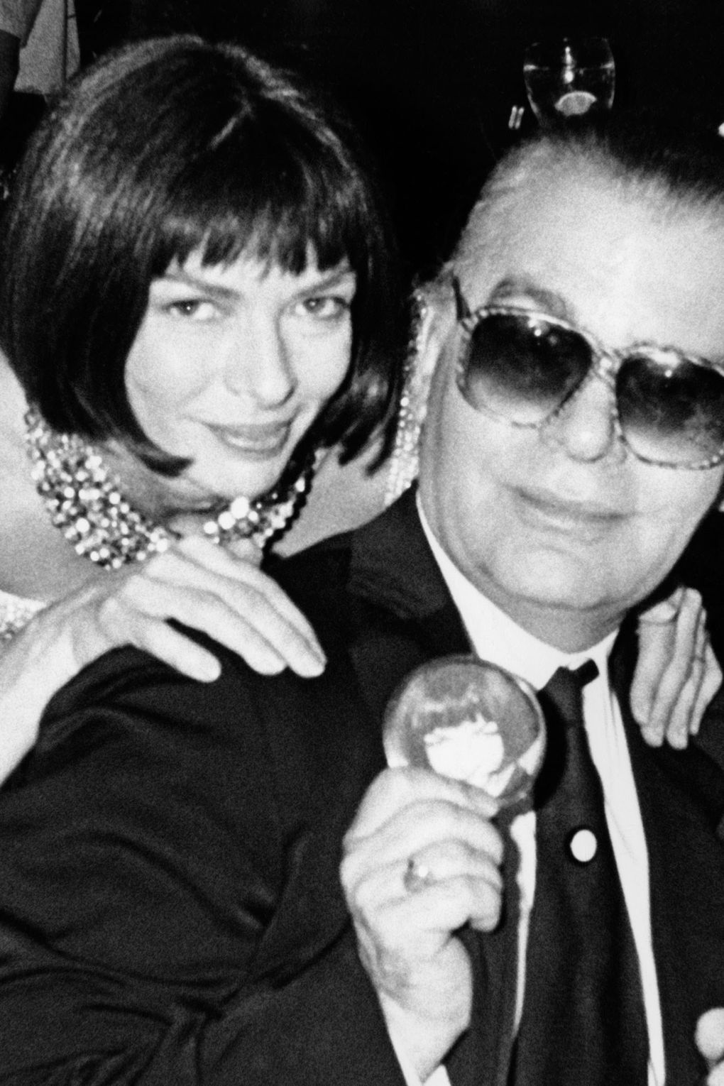 Az egyéniség ott kezdődik, ahol az összehasonlítás véget ér - Búcsúzunk Karl Lagerfeld-től - Celebrity -  - 