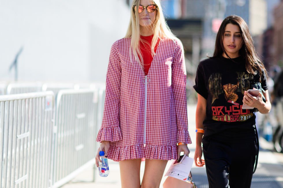 Az utca embere jobban fest, mint egy manöken - Őrült jó streetstyle outfiteket a New York Fashion Weekről - Stílusiskola -  - fashion week, new york, outfit, outfit 2016, outfit ideas, outfitek, outfits, stílus, streetstyle, 