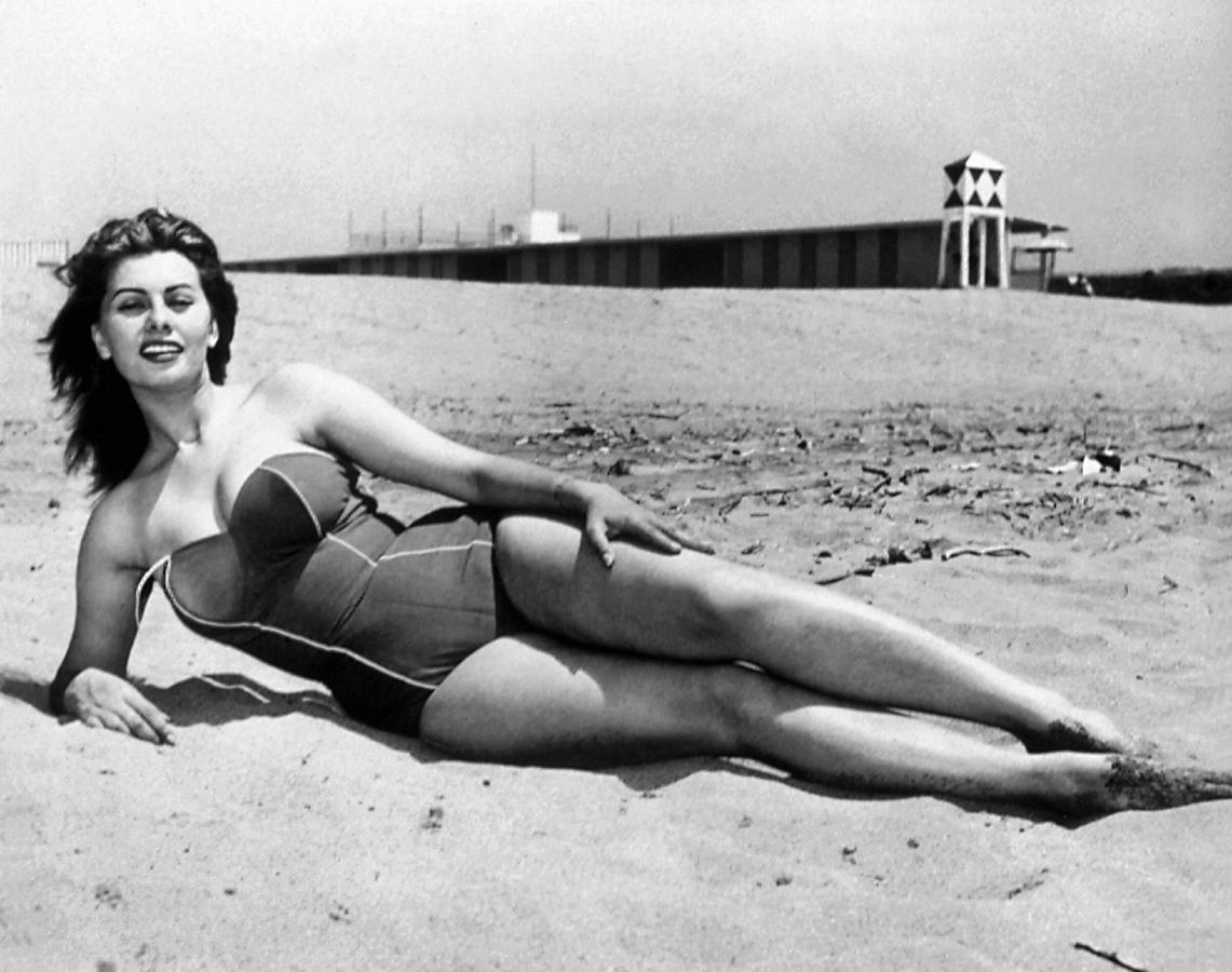 A szépség annyin múlik, hogy mennyire vagy kibékülve önmagaddal - Sophia Loren 83 - Celebrity -  - 