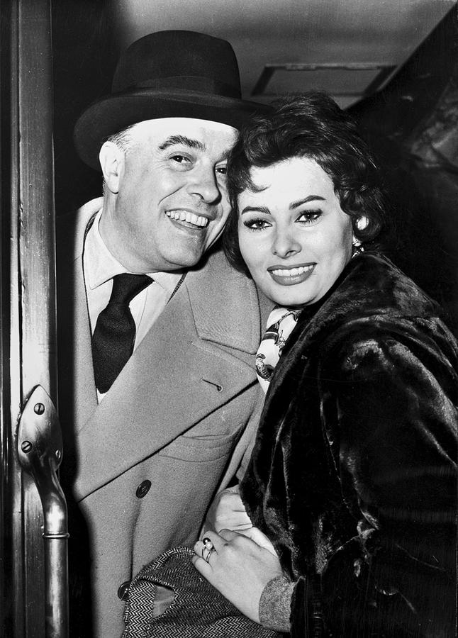 A szépség annyin múlik, hogy mennyire vagy kibékülve önmagaddal - Sophia Loren 83 - Celebrity -  - 