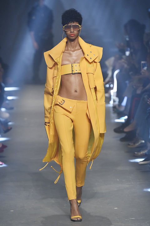 30 ruha, amit látnod kell a London Fashion Weekről - DIVAT&STÍLUS - Hírek  - london, london fashion week, stílus, tavasz/nyár2017, 