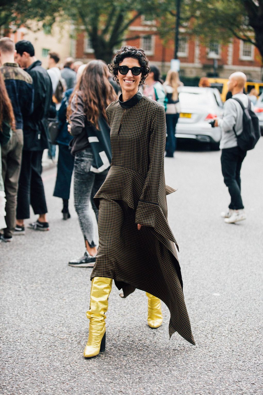 Az ultrasikkes londoniak - London Fashion Week utcai stíluskörkép - DIVAT&STÍLUS - Stílusiskola - london, londoni divathét, streetstyle at.com, 