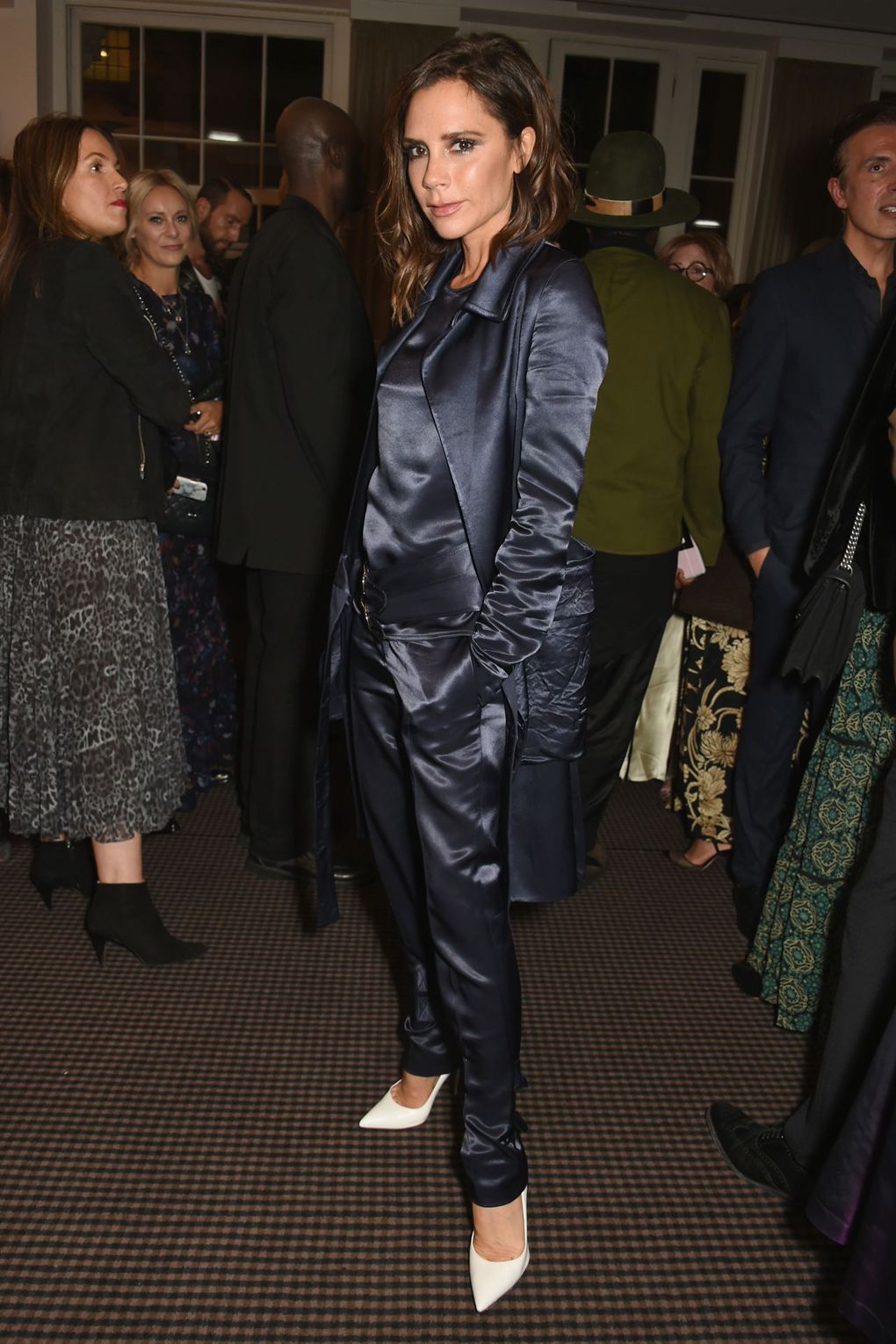 Így festettek a sztárok a londoni divathét első soraiban - Celebrity -  - londoni divathét, tavasz/nyár2017, 