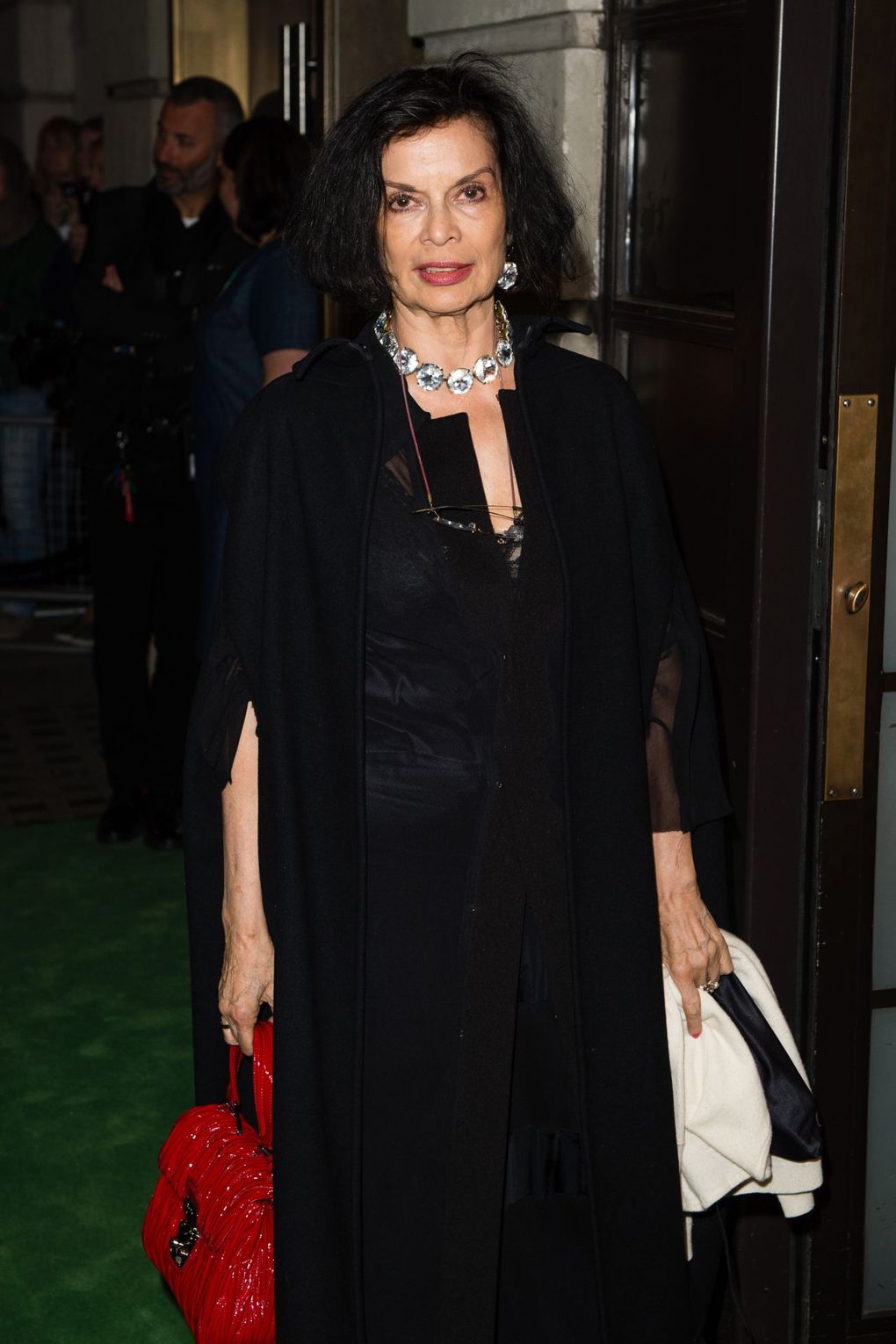 Így festettek a sztárok a londoni divathét első soraiban - Celebrity -  - londoni divathét, tavasz/nyár2017, 