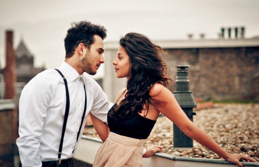 Ha tétje van, könnyen elhibázod - KERESD A NŐT  -  - életmesék, ismerkedés, párkeresés, társkeresés, viselkedés, 