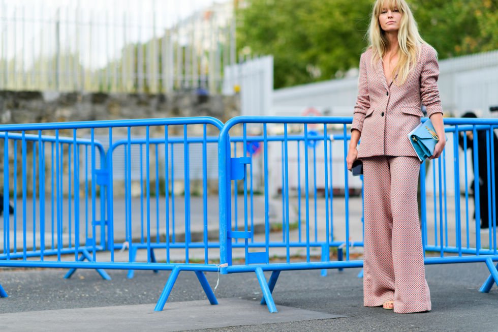 Párizs örökre a divat szerelmeseinek városa marad. Meg a fényé! - DIVAT&STÍLUS - Stílusiskola - párizs, párizsi divathét, streetstyle, 