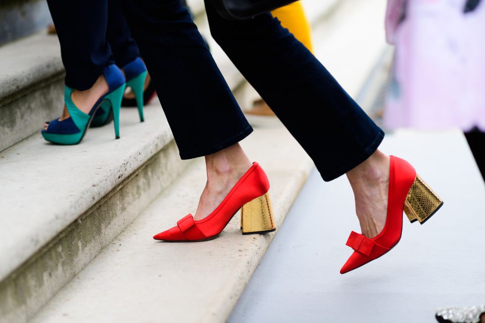 Párizs örökre a divat szerelmeseinek városa marad. Meg a fényé! - DIVAT&STÍLUS - Stílusiskola - párizs, párizsi divathét, streetstyle, 