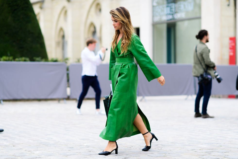 Párizs örökre a divat szerelmeseinek városa marad. Meg a fényé! - DIVAT&STÍLUS - Stílusiskola - párizs, párizsi divathét, streetstyle, 