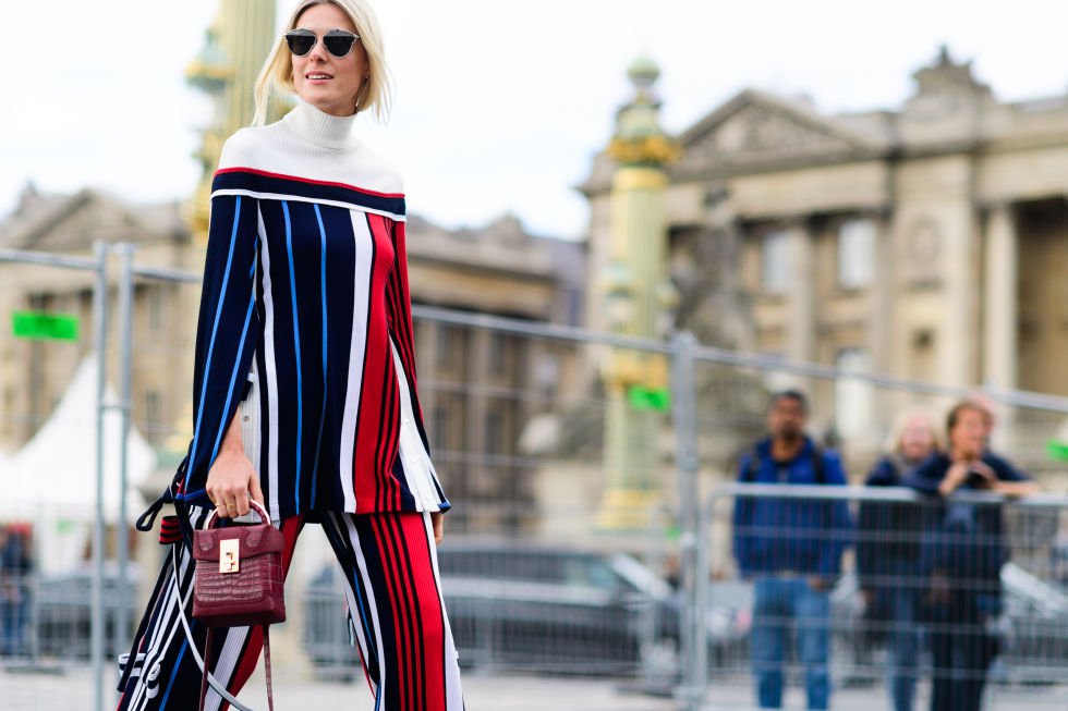 Párizs örökre a divat szerelmeseinek városa marad. Meg a fényé! - DIVAT&STÍLUS - Stílusiskola - párizs, párizsi divathét, streetstyle, 