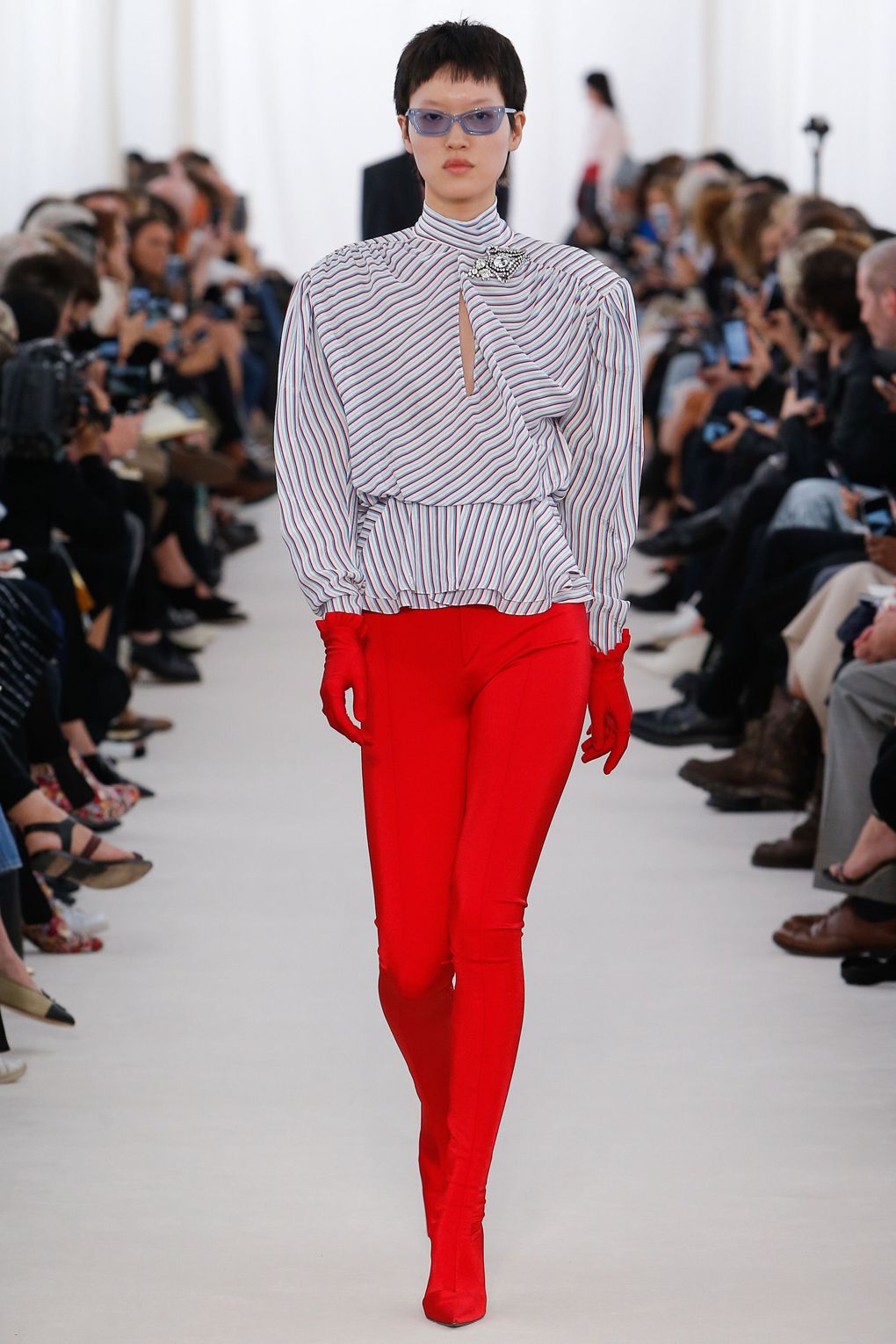 Párizsban járt a nyár - DIVAT&STÍLUS - Hírek  - balenciaga, chanel, fashion week, párizs, tavasz/nyár2017, 